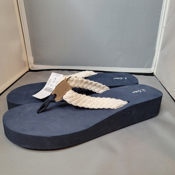 J. Crew Navy and Cream Sandals Size 11 NWT - Picture 2 of 4